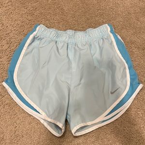 Nike small tempo running shorts